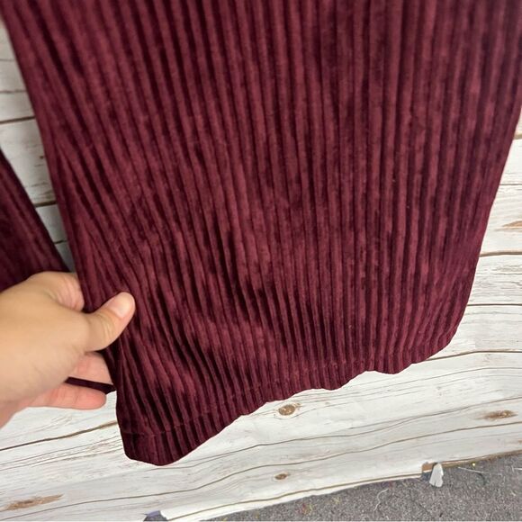Urban Outfitters Burgundy Corduroy High Rise Flare Pants Punk Grunge - Picture 2 of 6